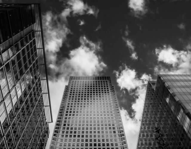 Comment_choisir_l_enseigne_de_vitrine_parfaite_pour_votre_entreprise_?